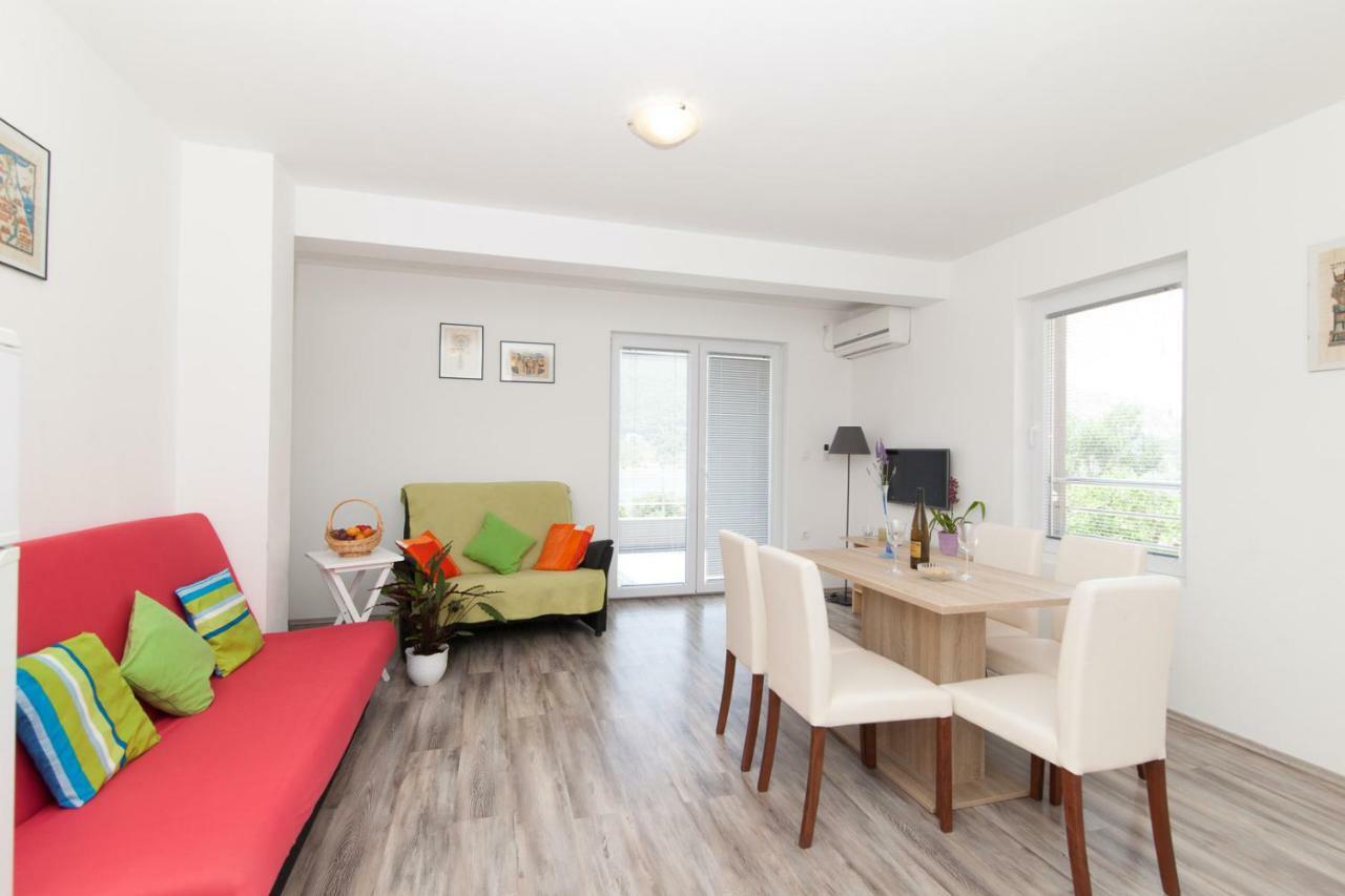 Apartments Timbar Grebaštica Eksteriør bilde
