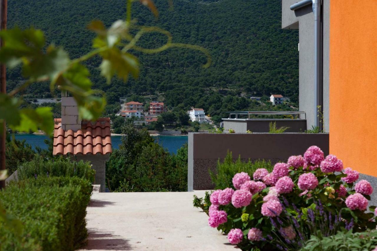 Apartments Timbar Grebaštica Eksteriør bilde