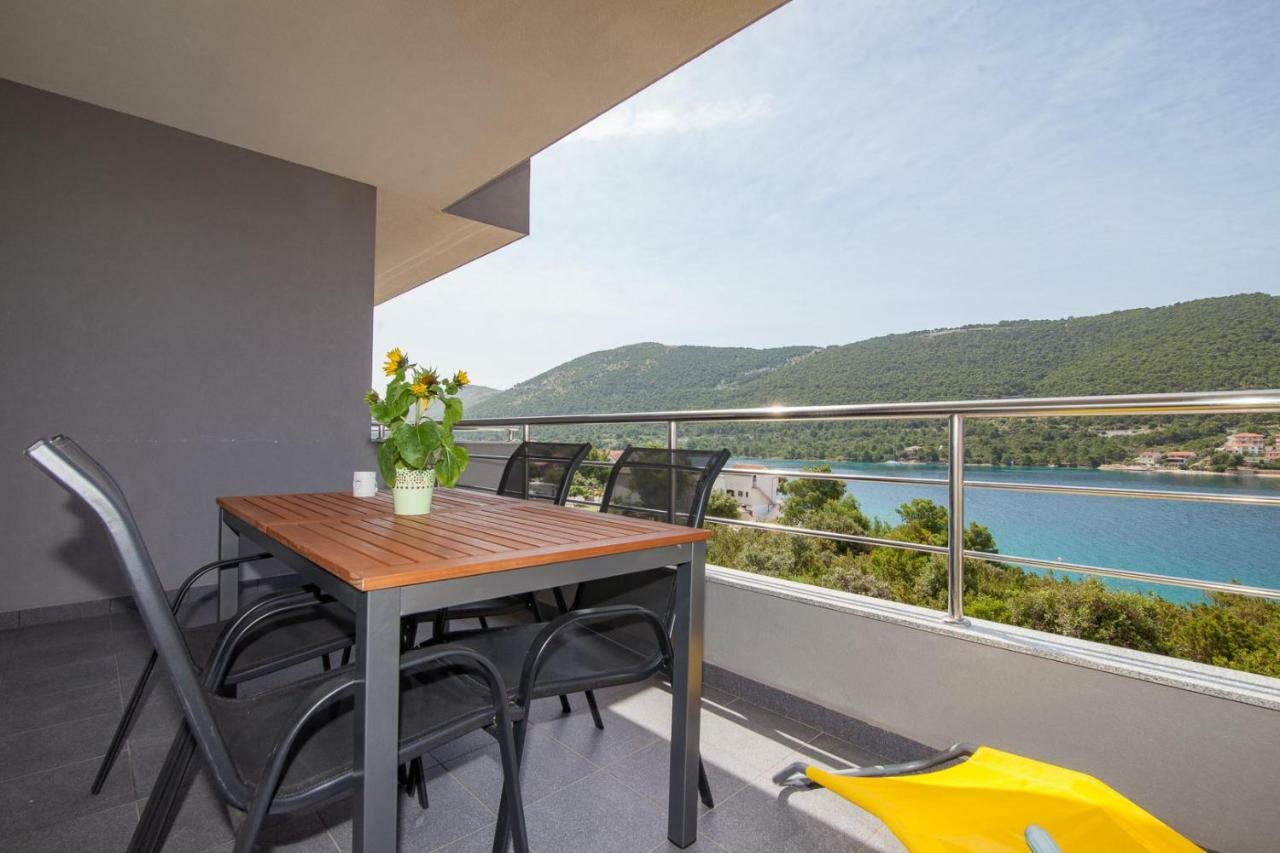 Apartments Timbar Grebaštica Eksteriør bilde